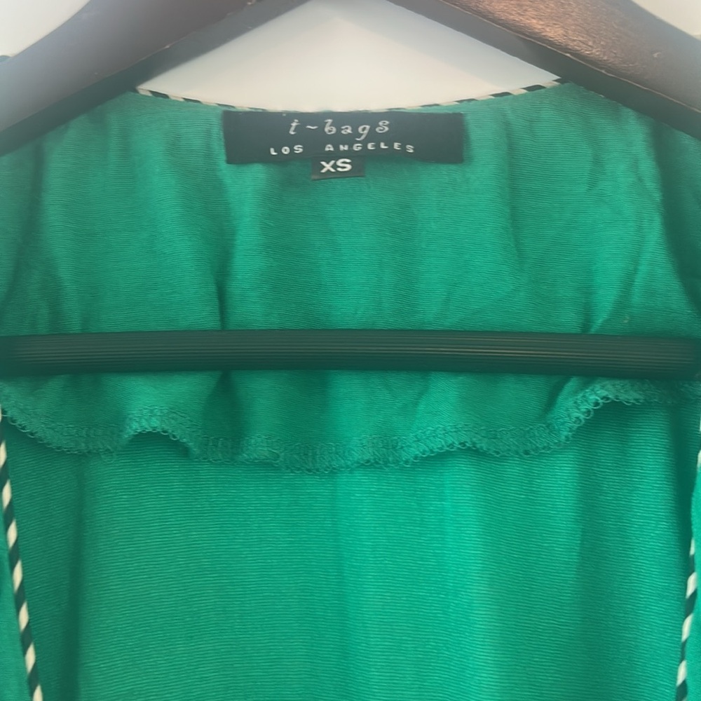 Boutique Green Ruffled Dress - Picture 2 of 4